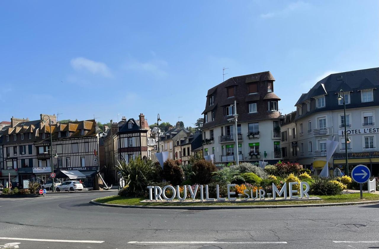 Hauteurs De Trouville - Studio Avec Terrasse Au Calme Ngoại thất bức ảnh