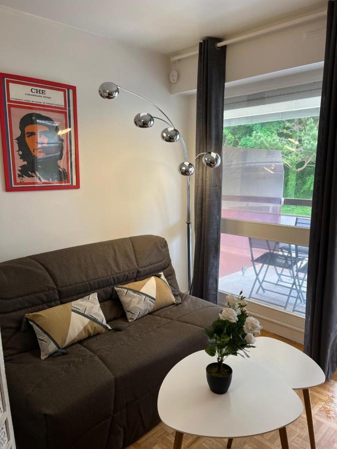 Hauteurs De Trouville - Studio Avec Terrasse Au Calme Ngoại thất bức ảnh